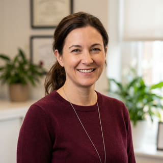 Laura Bennett, Responsable Conformité & Réglementation au sein de Perle Rendecto
